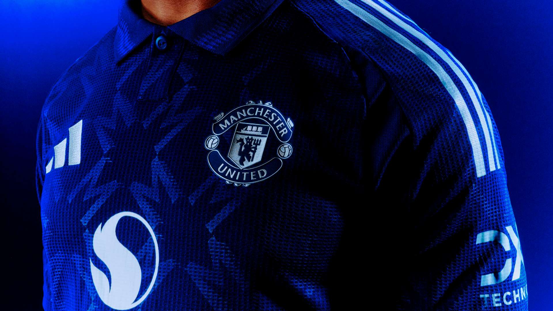 通过篮球推 通过篮球推